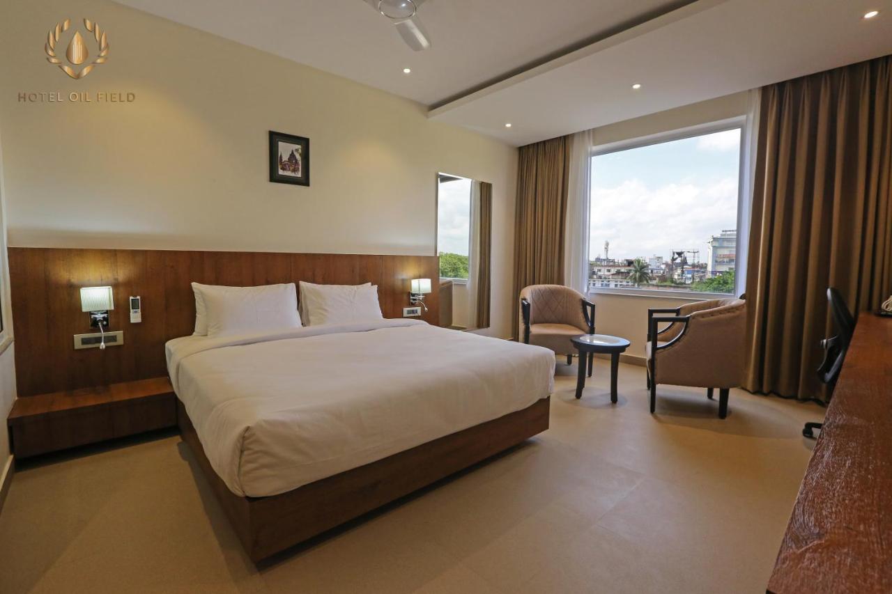 Hotel Oil Field Duliagaon Kültér fotó